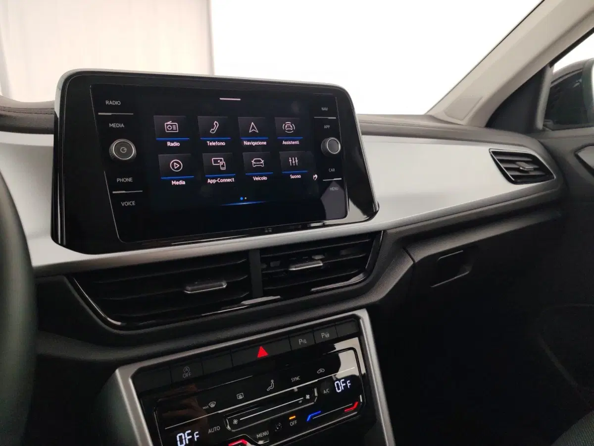Volkswagen T-Roc usata a Massa-Carrara (12)