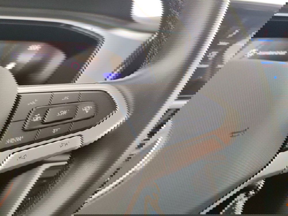 Volkswagen T-Roc usata a Massa-Carrara (13)