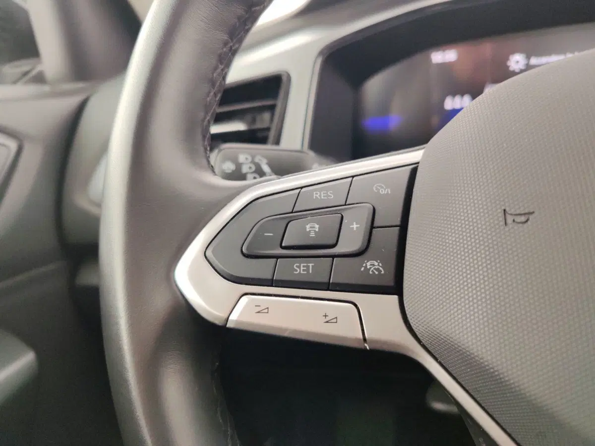 Volkswagen T-Roc usata a Massa-Carrara (14)