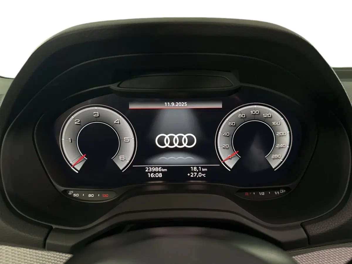 Audi Q2 usata a Napoli (12)
