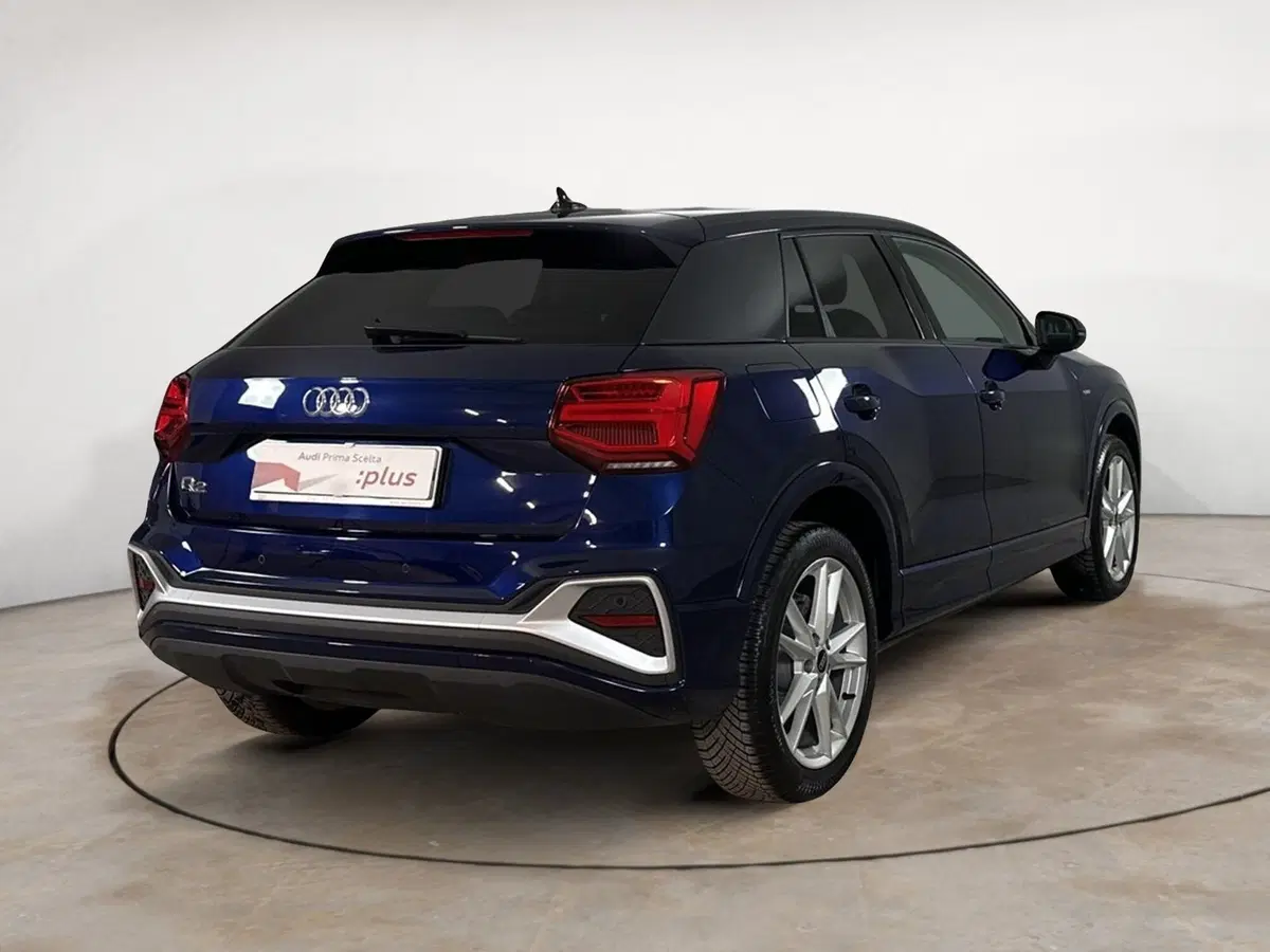 Audi Q2 usata a Napoli (4)
