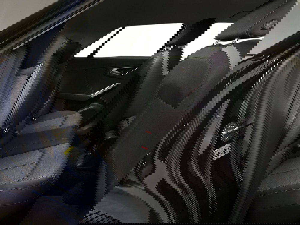 Audi Q2 usata a Napoli (8)