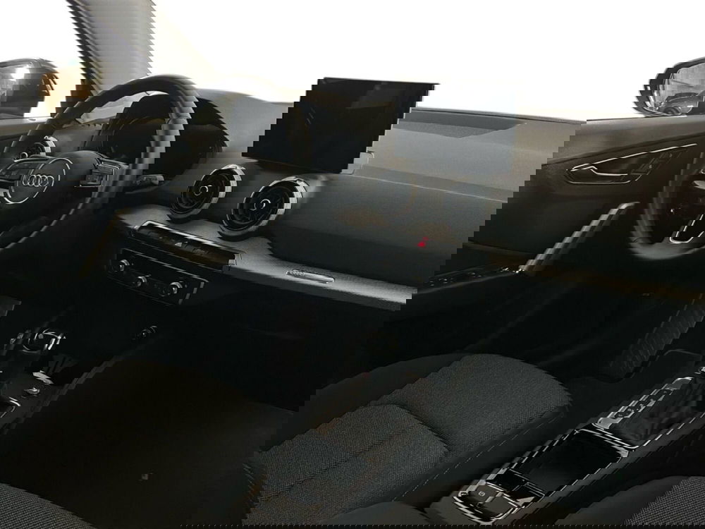 Audi Q2 usata a Caserta (10)