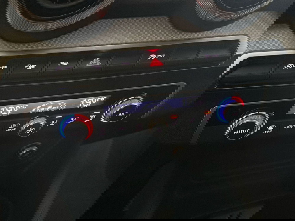 Audi Q2 usata a Caserta (15)