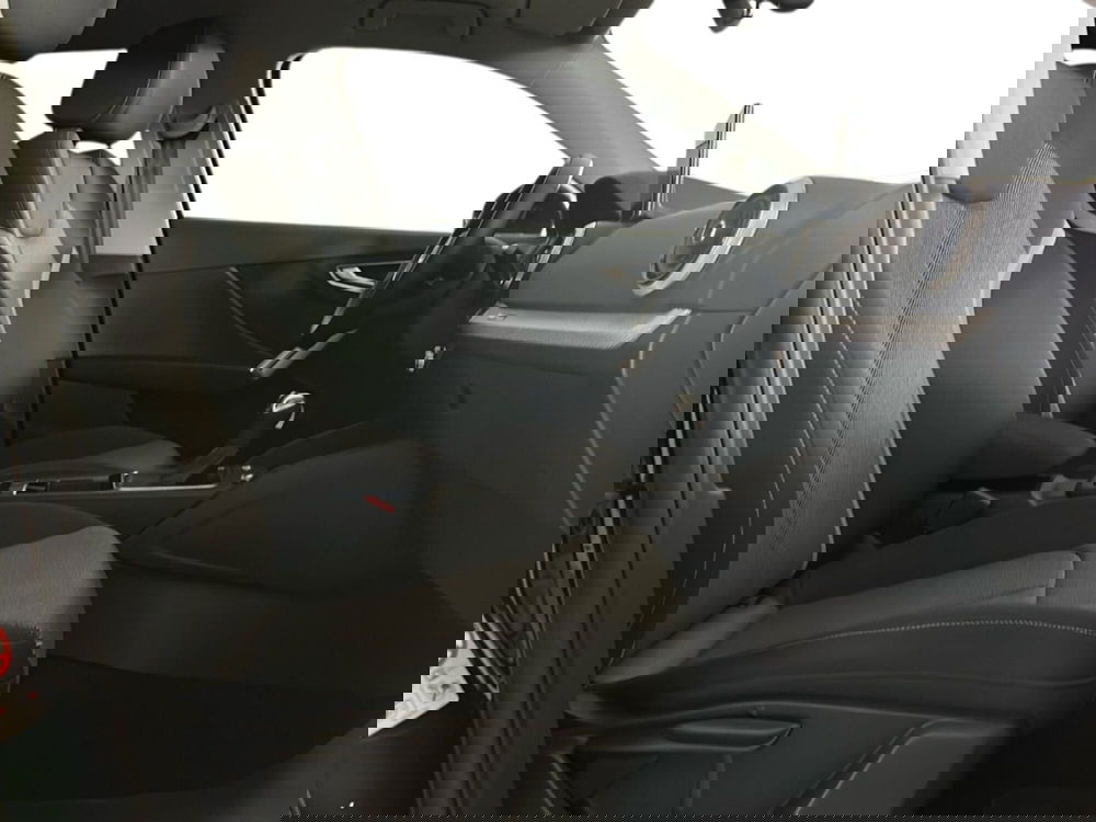 Audi Q2 usata a Caserta (7)