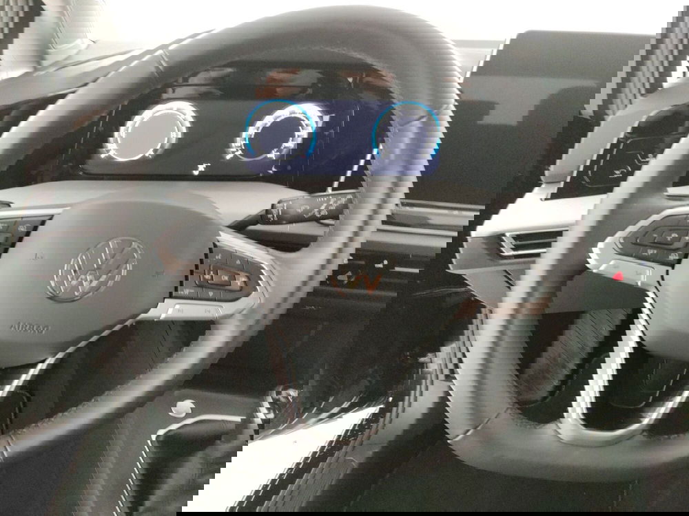 Volkswagen Golf usata a Napoli (15)