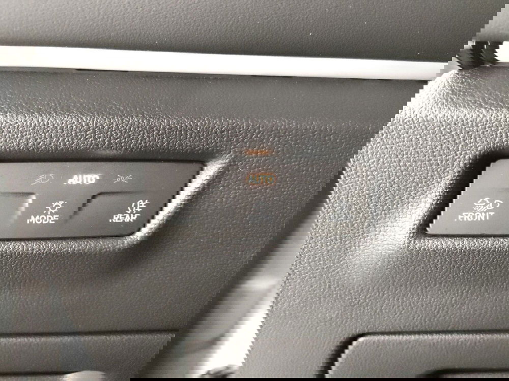 Volkswagen Tiguan usata a Napoli (15)