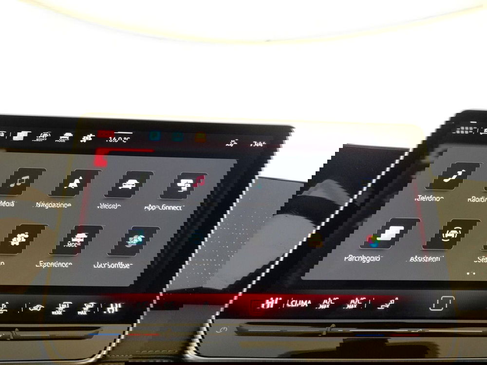 Volkswagen Tiguan usata a Napoli (18)