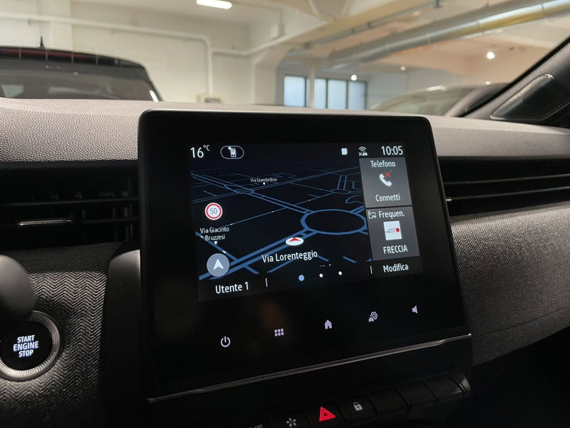 Renault Clio usata a Milano (10)