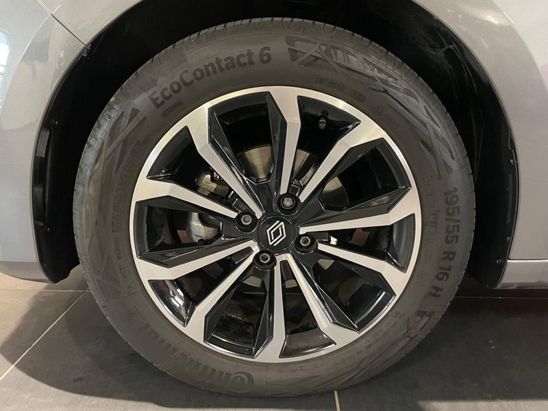 Renault Clio usata a Milano (8)