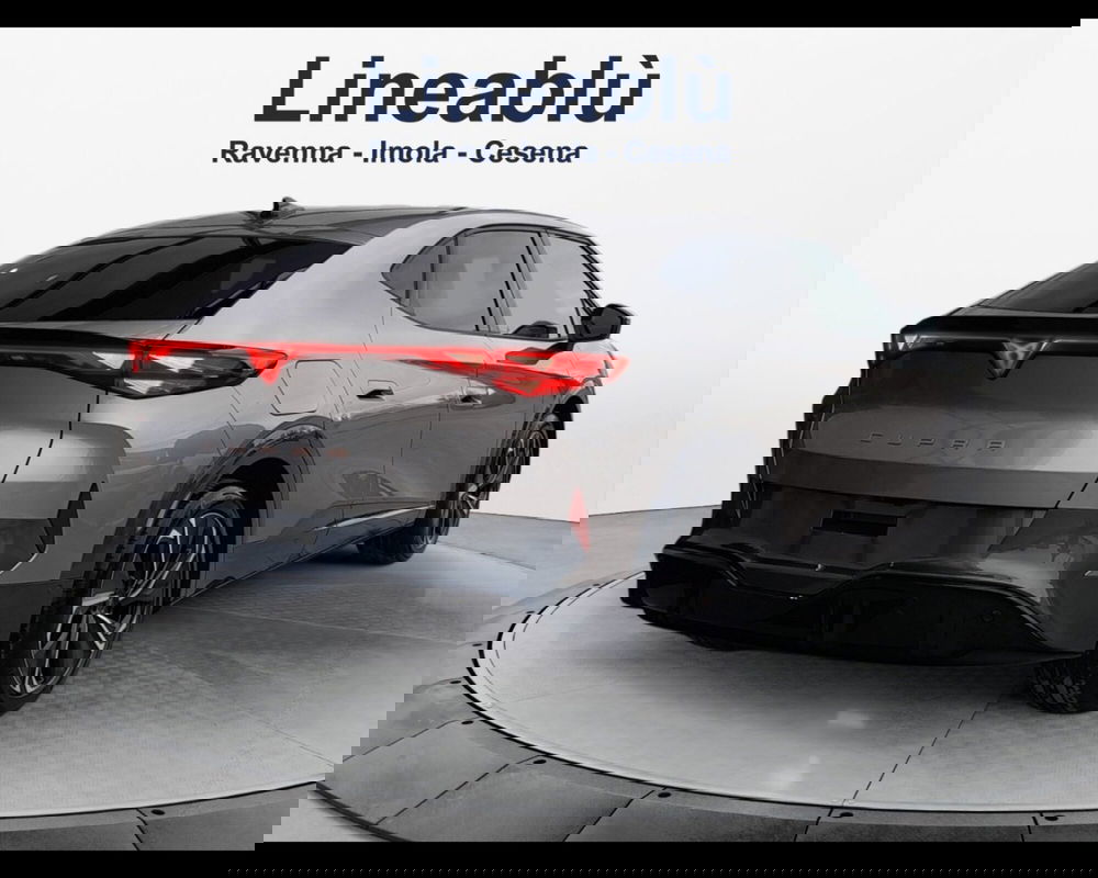 Cupra Tavascan nuova a Ravenna (5)