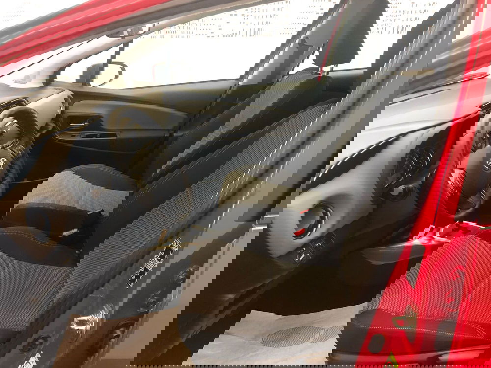Toyota Yaris usata a Bergamo (12)