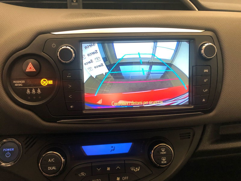 Toyota Yaris usata a Bergamo (15)