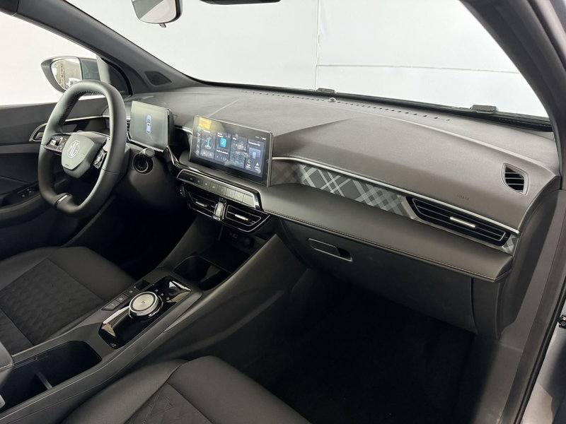 Mg MG3 nuova a Monza e Brianza (11)