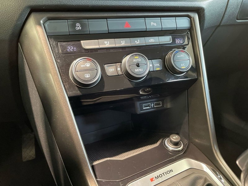 Volkswagen T-Roc usata a Pistoia (15)