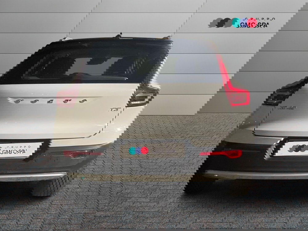 Volvo XC40 usata a Firenze (4)