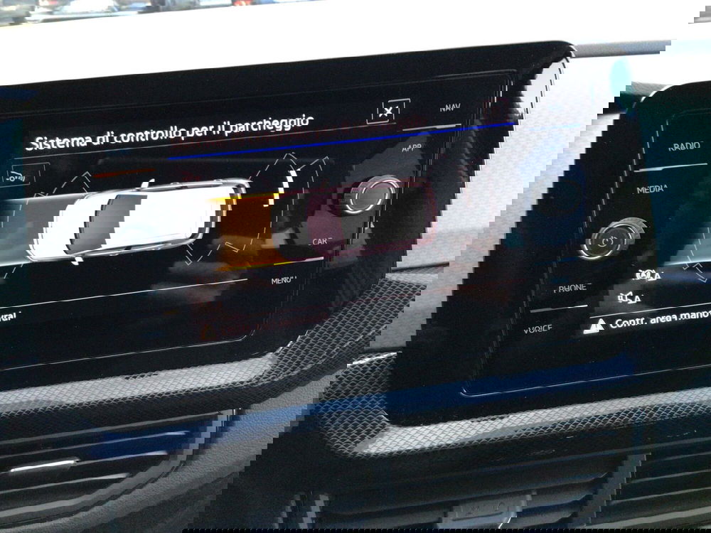 Volkswagen T-Cross usata a Genova (15)