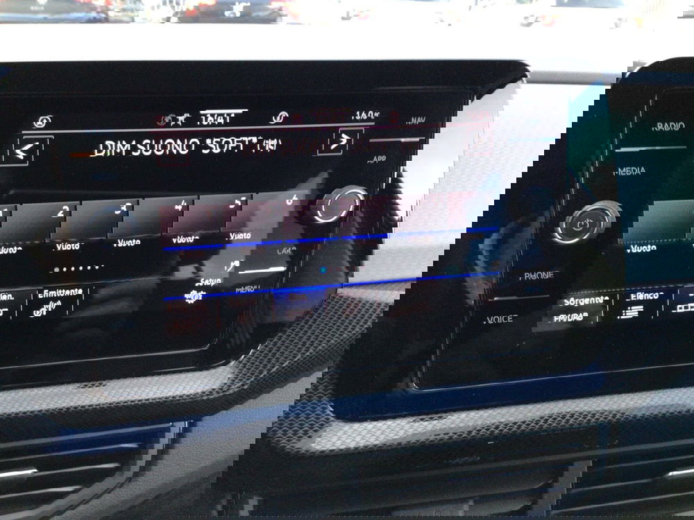 Volkswagen T-Cross usata a Genova (17)