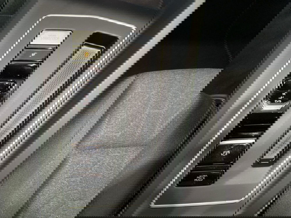 Volkswagen Golf nuova a Lodi (11)