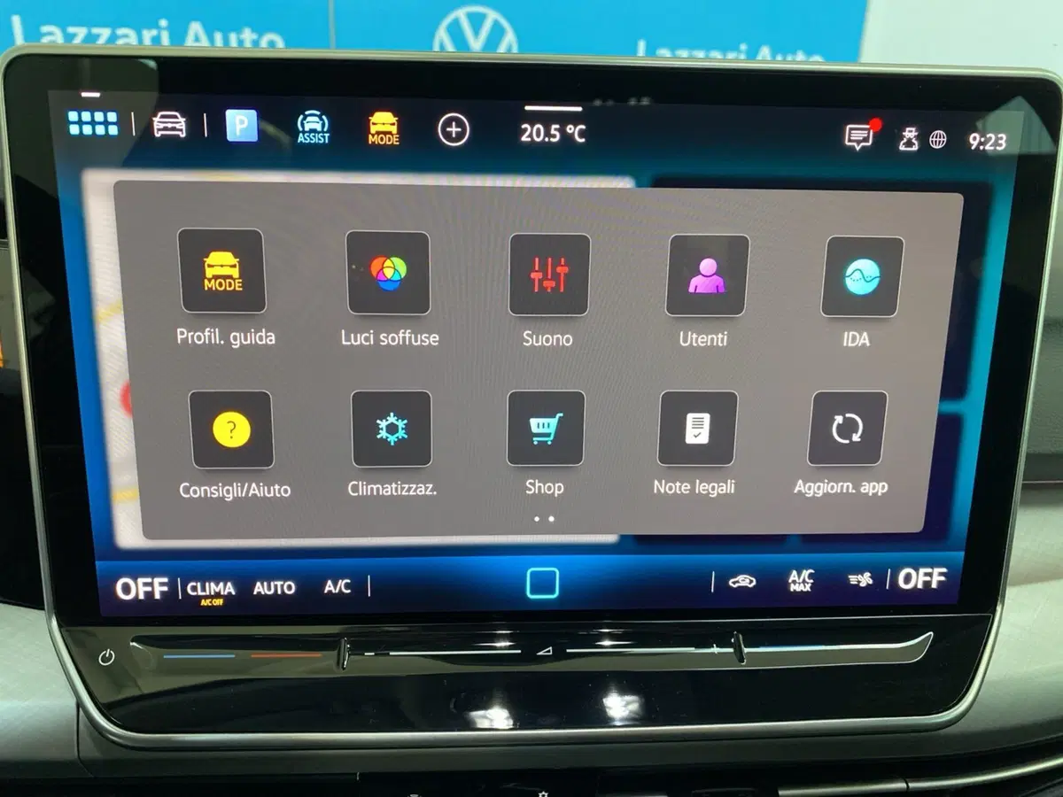 Volkswagen Golf nuova a Lodi (13)