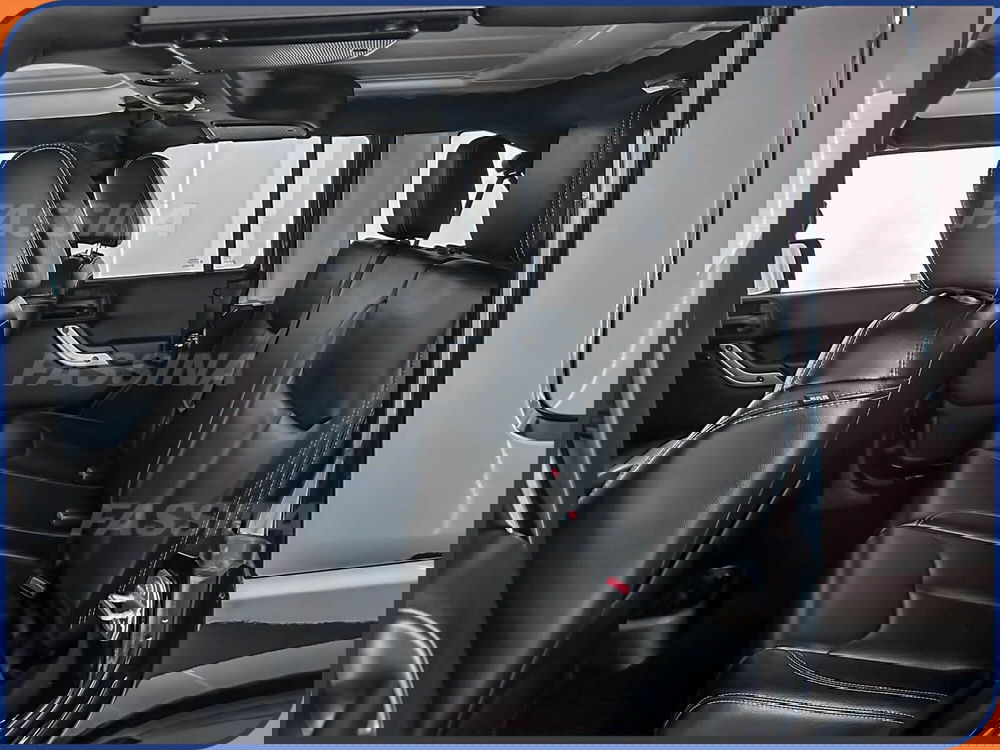 Jeep Wrangler Unlimited usata a Milano (10)