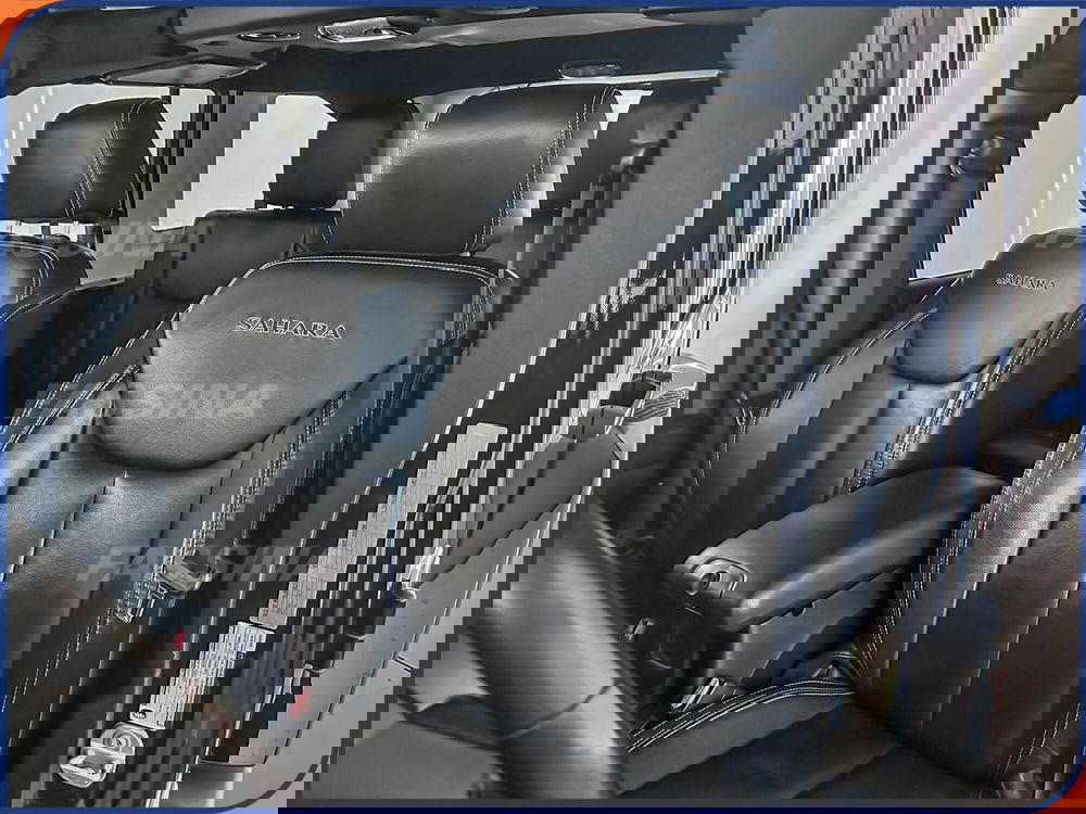 Jeep Wrangler Unlimited usata a Milano (8)