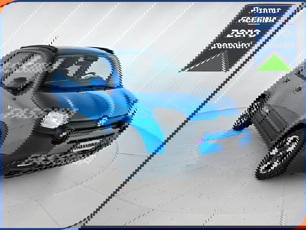 Fiat Panda Cross nuova a Milano