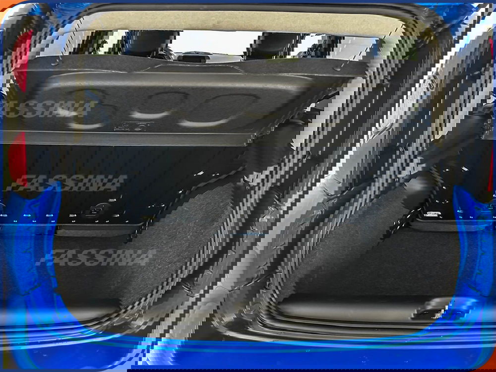 Fiat Panda Cross nuova a Milano (11)