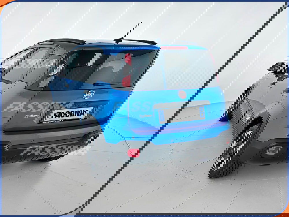 Fiat Panda Cross nuova a Milano (4)