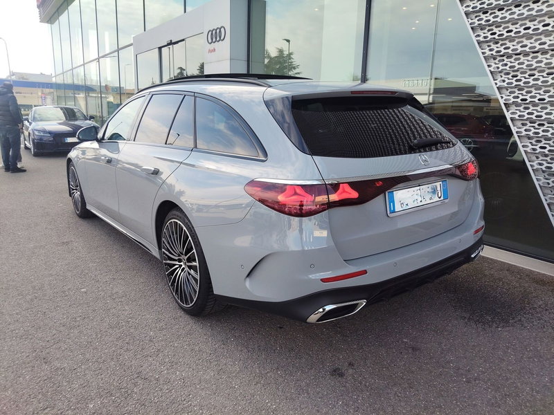 Mercedes-Benz Classe E Station Wagon usata a Modena (4)