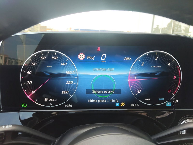 Mercedes-Benz Classe E Station Wagon usata a Modena (9)