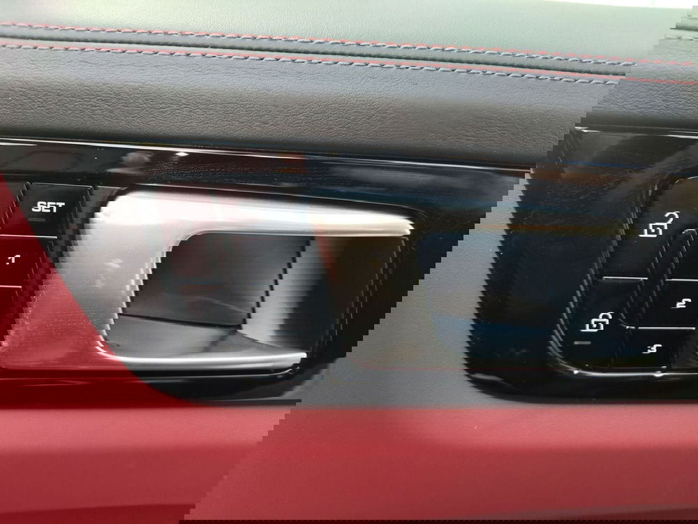 Porsche Cayenne usata a Modena (16)