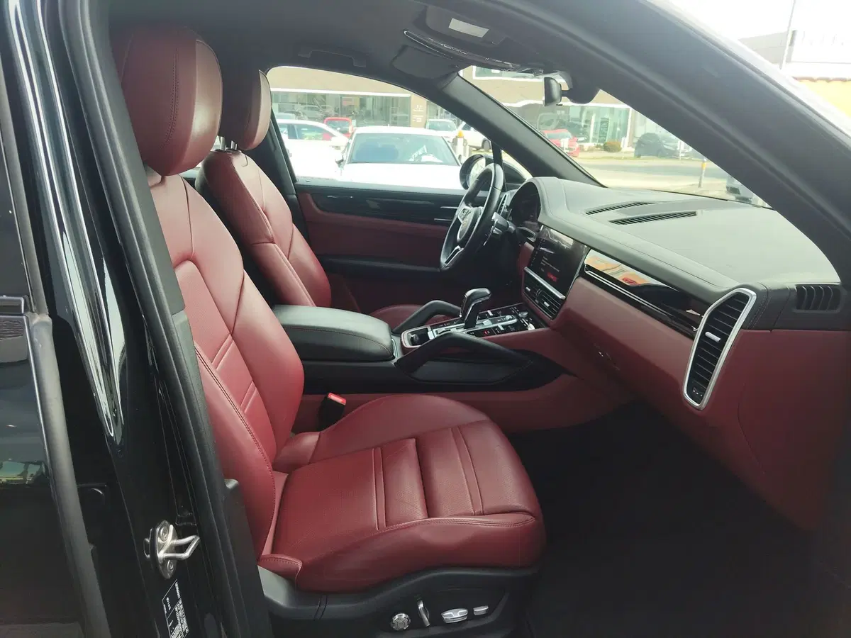 Porsche Cayenne usata a Modena (19)