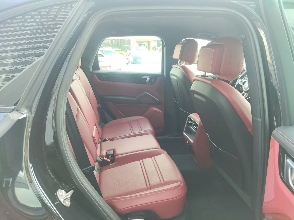 Porsche Cayenne usata a Modena (20)