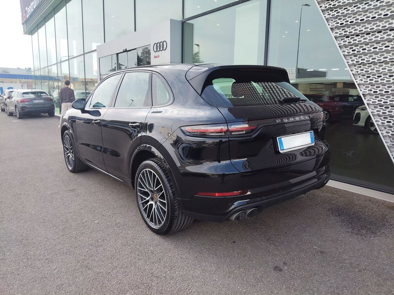 Porsche Cayenne usata a Modena (4)