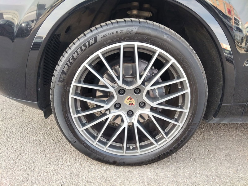 Porsche Cayenne usata a Modena (6)