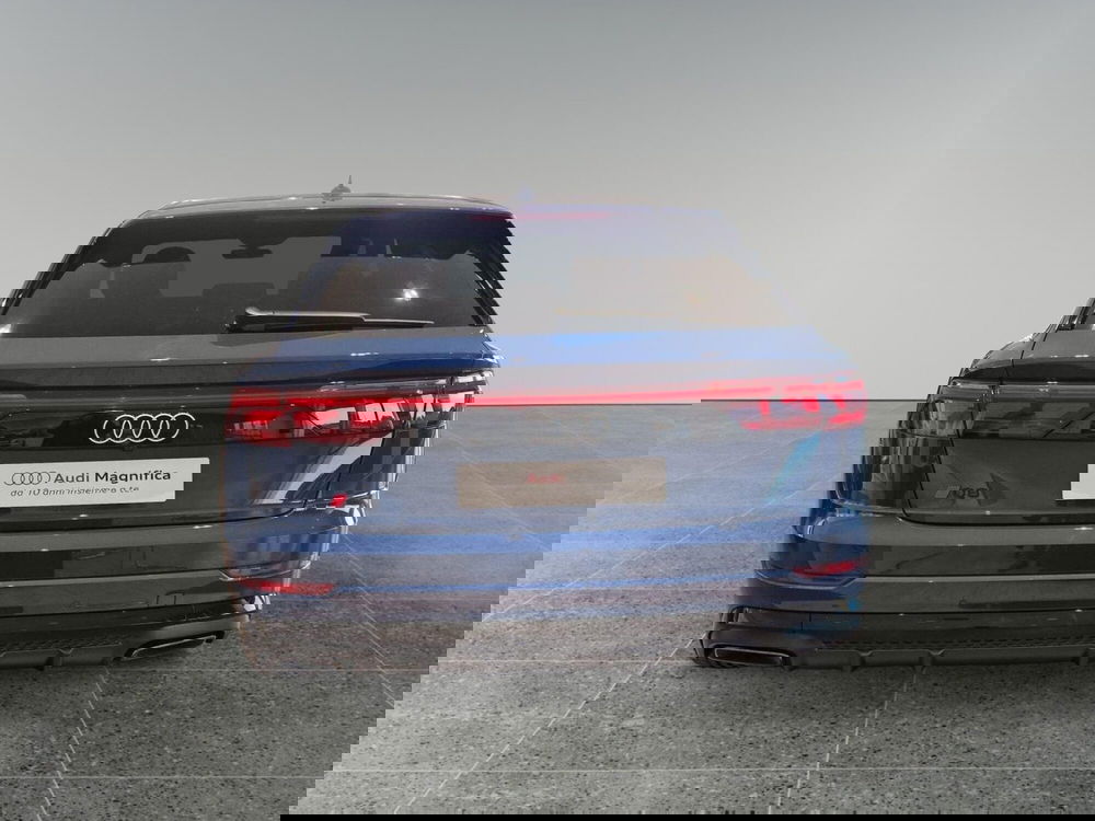 Audi Q8 usata a Bari (16)