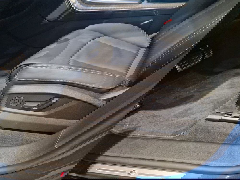 Audi Q8 usata a Bari (8)