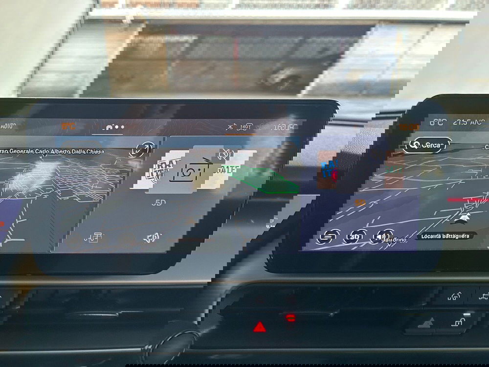 Jeep Avenger nuova a Torino (18)