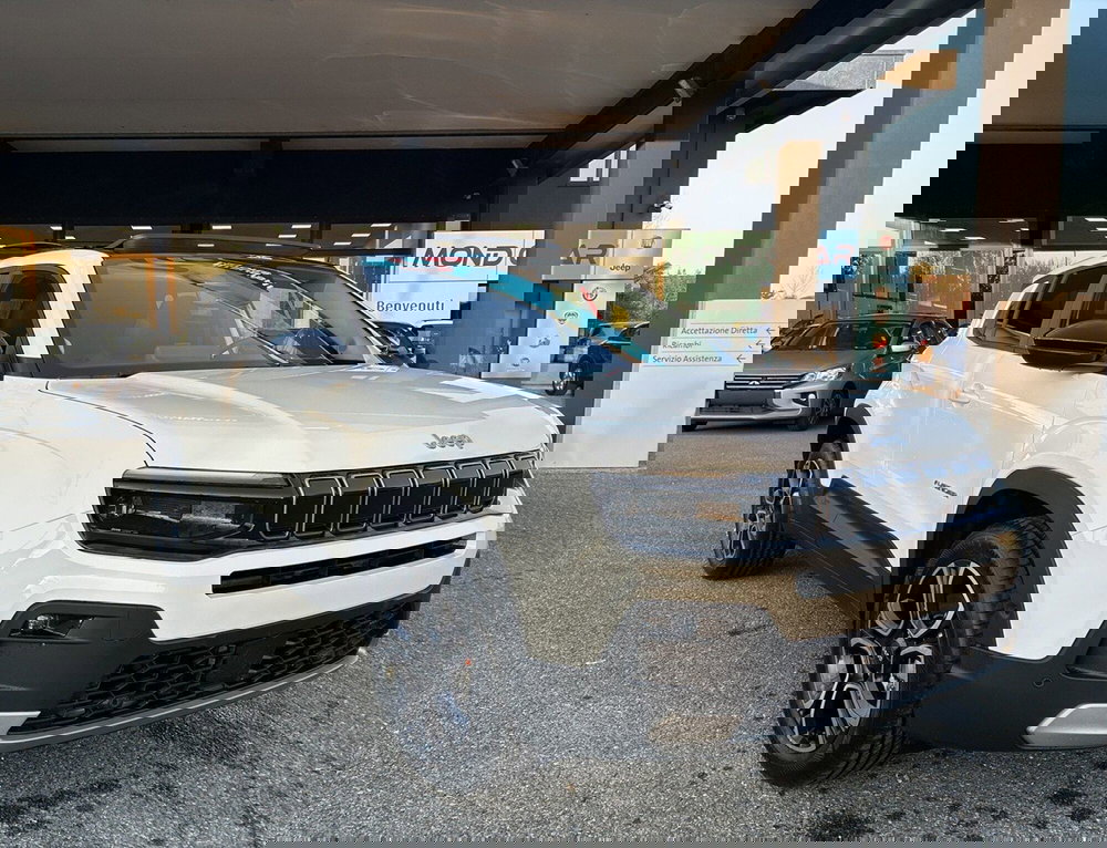 Jeep Avenger nuova a Torino (3)