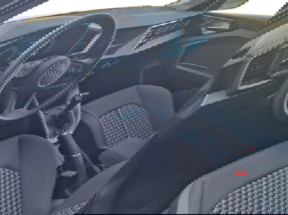 Audi A1 Sportback usata a Bari (10)
