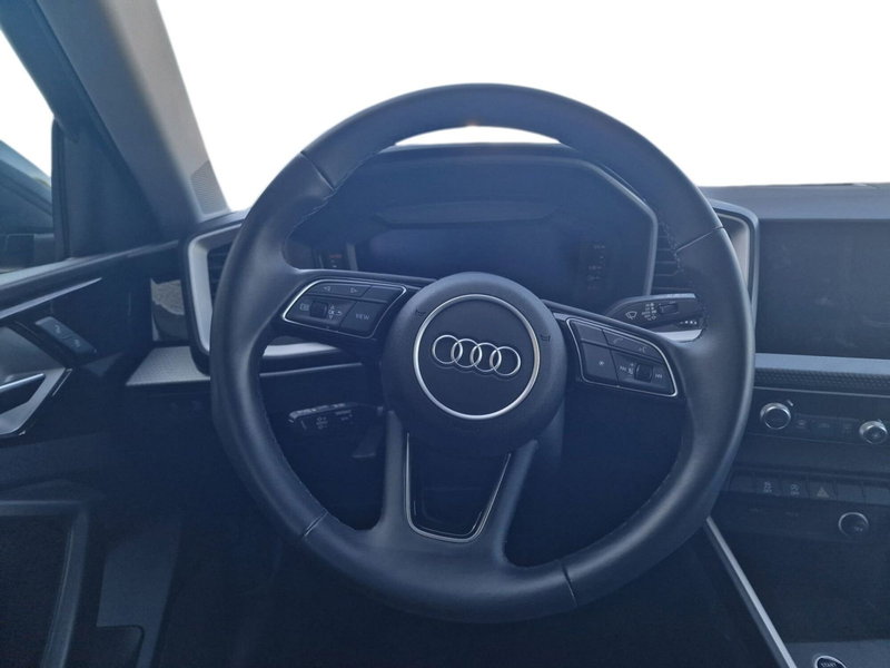 Audi A1 Sportback usata a Bari (3)