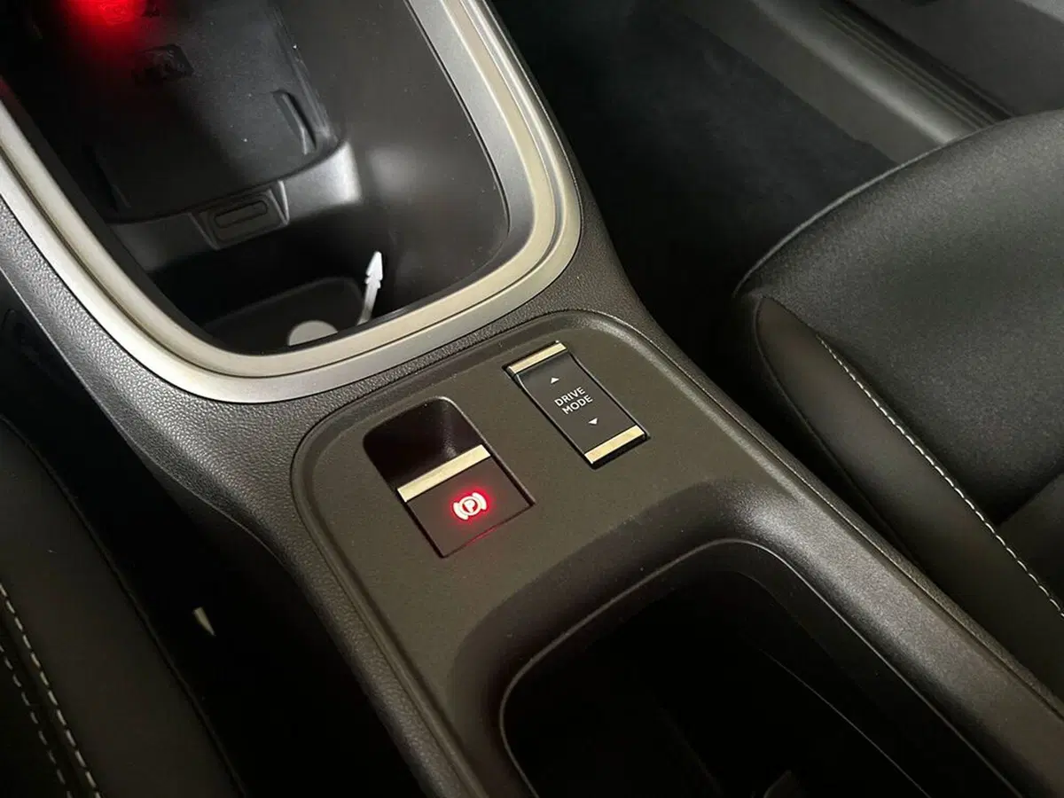 Jeep Avenger nuova a Torino (19)