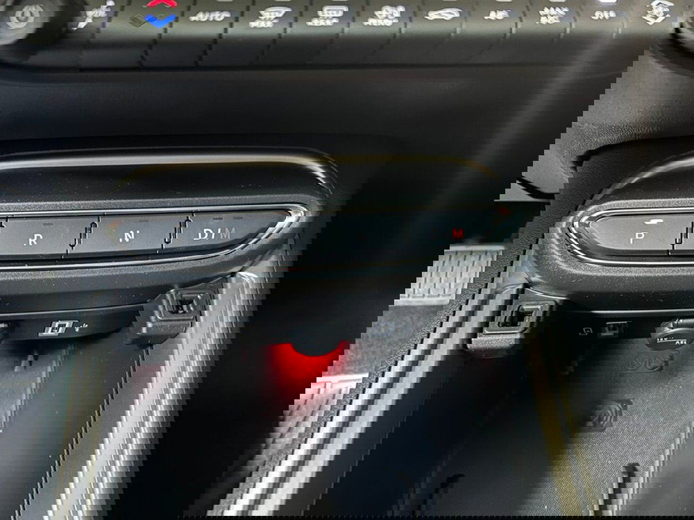 Jeep Avenger nuova a Torino (20)