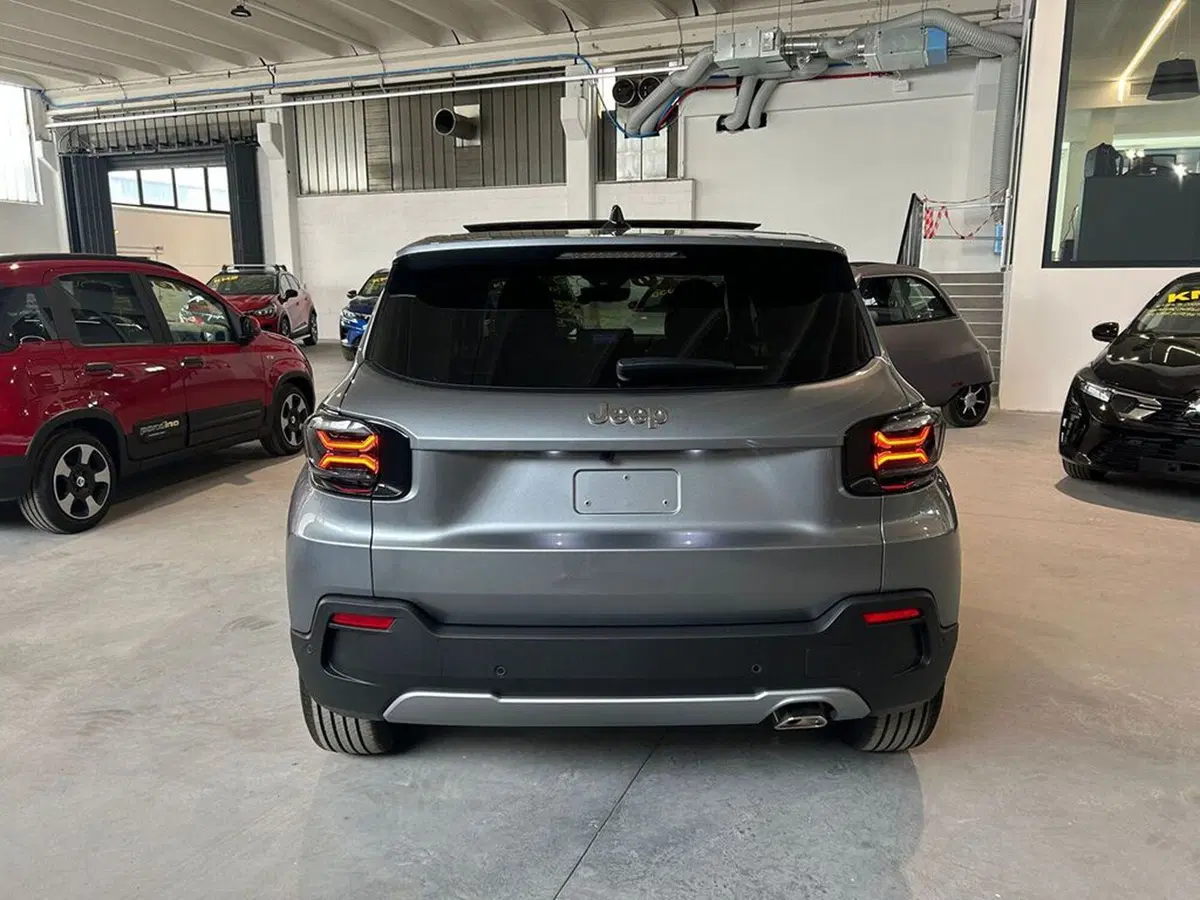 Jeep Avenger nuova a Torino (5)