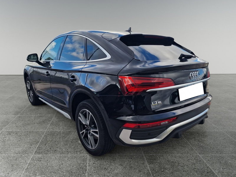 Audi Q5 Sportback usata a Bari (10)