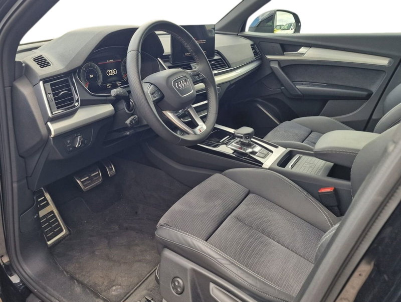 Audi Q5 Sportback usata a Bari (4)