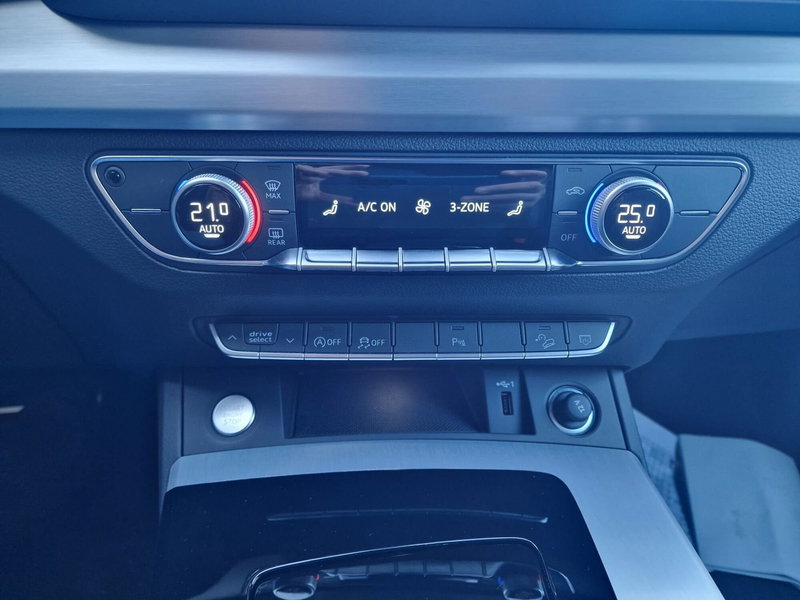 Audi Q5 Sportback usata a Bari (5)