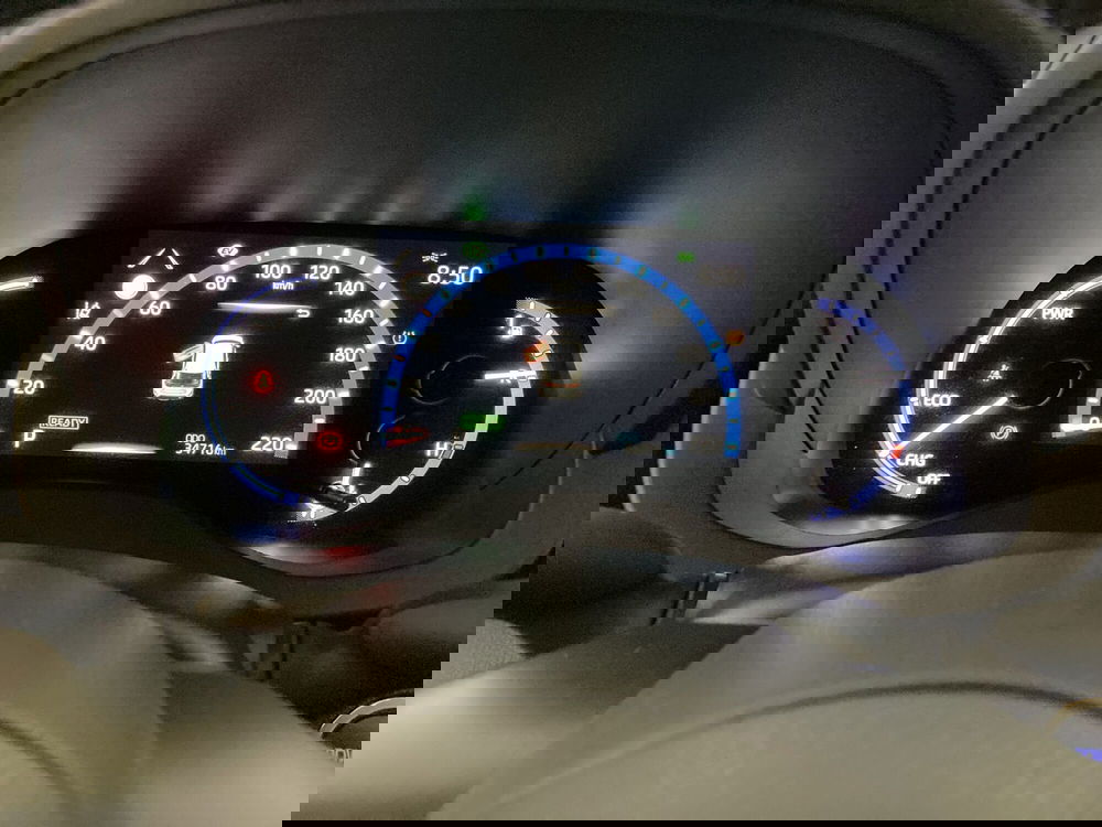 Toyota Yaris Cross usata a Barletta-Andria-Trani (11)