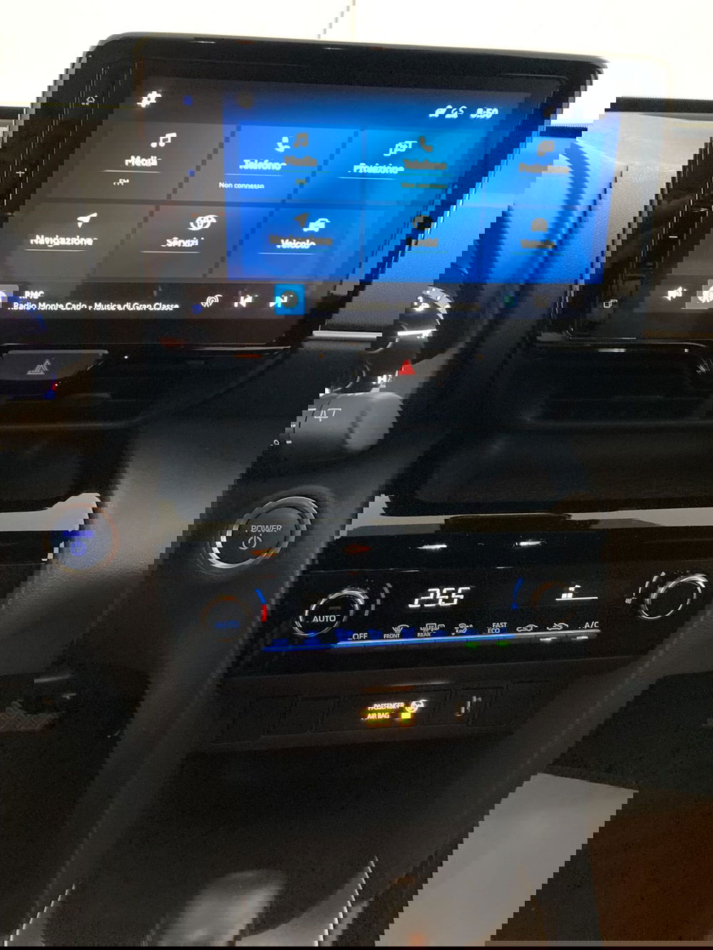 Toyota Yaris Cross usata a Barletta-Andria-Trani (12)